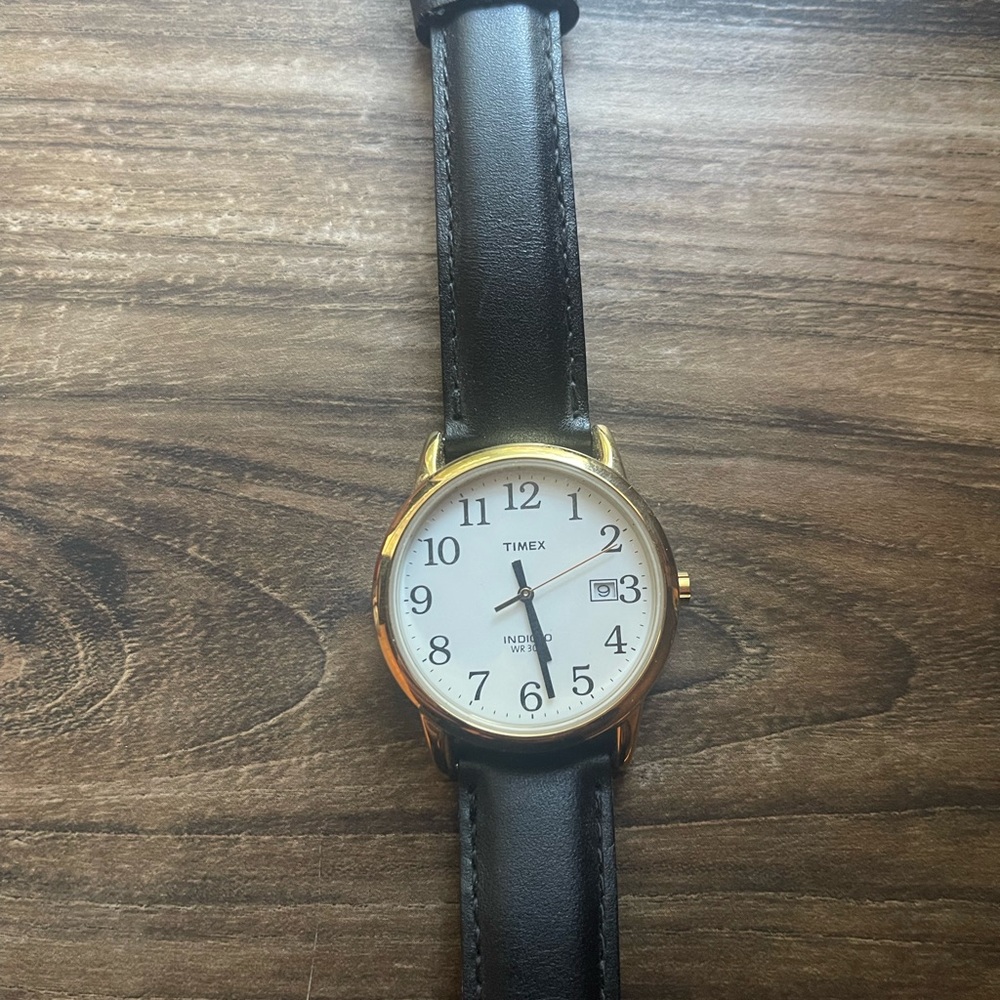 Mens Timex watch gold